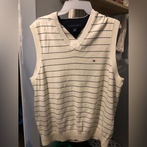 ✨2 for $25✨ Tommy Hilfiger striped sweater vest perfect condition  size large